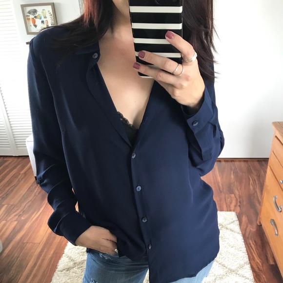 Last 1 | GRACIE Silky Boyfriend Blouse | Navy - Picture 3 of 5
